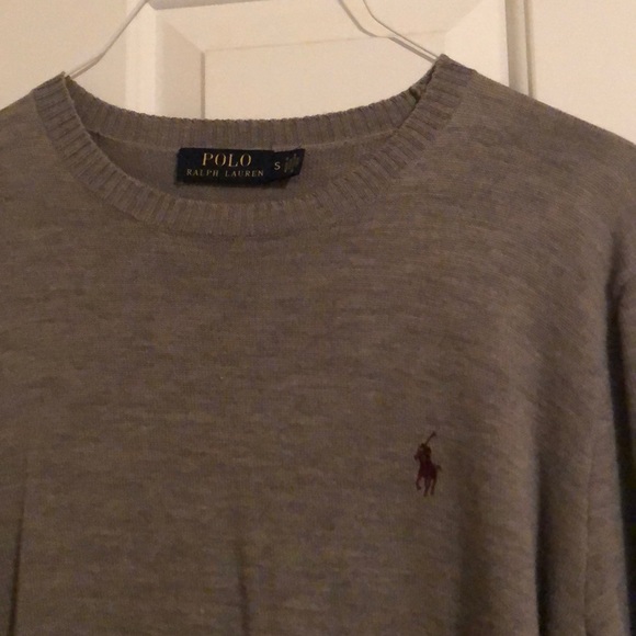 COPY - Ralph Lauren gray crew neck sweater size S- unisex - Picture 2 of 3